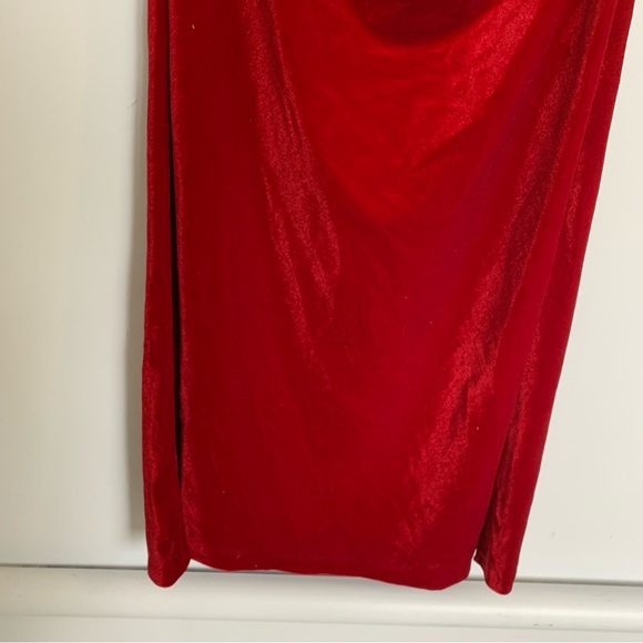 ZARA RED VELVET BODYCON DRESS NWT - Picture 7 of 13